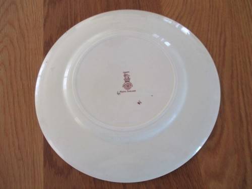 FOR NADNIC 9480 ONLY - LARGE VINTAGE ROYAL DOULTON "RUSTIC ENGLAND" PLATE IN GREAT CONDITION
