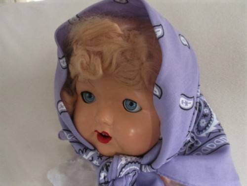 VERY LARGE 67CM TALL ANTIQUE COMPOSITION DOLL WITH RARE WIND-UP CRIER/TALKER MARKED "40" BEHIND HEAD