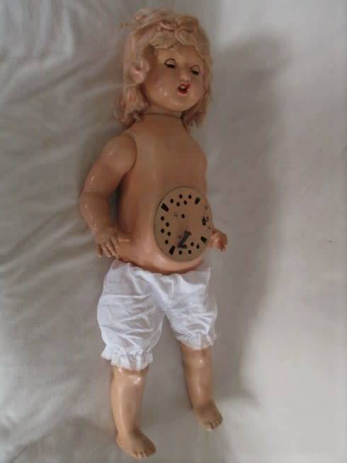 VERY LARGE 67CM TALL ANTIQUE COMPOSITION DOLL WITH RARE WIND-UP CRIER/TALKER MARKED "40" BEHIND HEAD