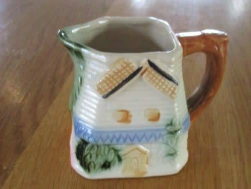 VINTAGE WINDMILL-STYLE CREAMER MADE IN JAPAN