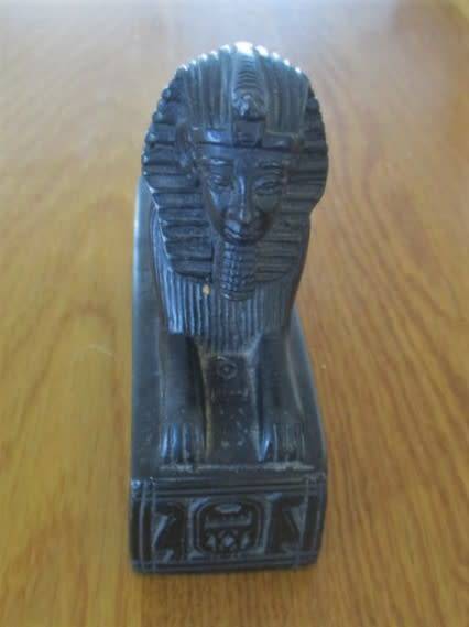BLACK RESIN PAPER WEIGHT FIGURINE OF EGYPTIAN SPHINX