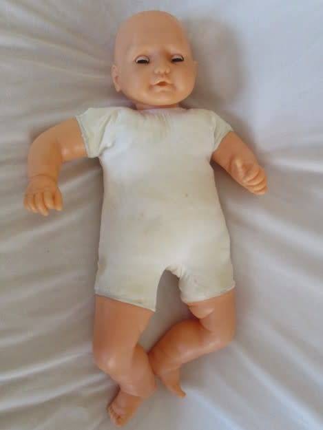 LARGE VINTAGE 1980's PRIMA BABY ANGEL DOLL - 60CM TALL