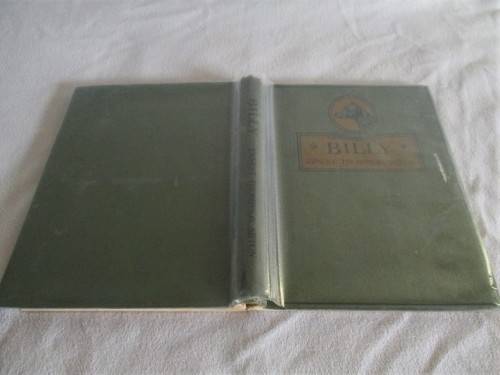 A SET OF SIX COLLECTABLE ERNEST THOMPSON SETON HARD COVER ANIMAL STORY BOOKS - CIRCA 1925 TO 1930