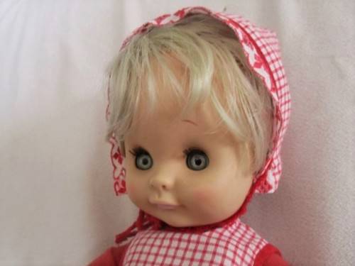 EXTREMELY RARE VINTAGE RATTI, ITALY BABY DOLL WITH POSEABLE FOAM BODY AND THE CUTEST FACE