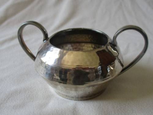 VINTAGE ART DECO HAND BEATEN ENGLISH PEWTER TEA SET (PLEASE DISREGARD REFLECTIONS)