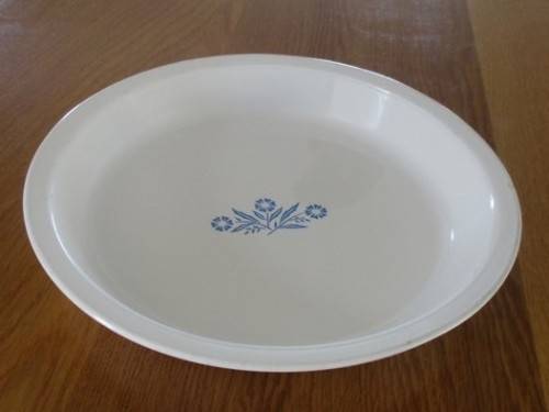 VINTAGE BLUE CORNFLOWER DESIGN CORNING WARE PIE DISH