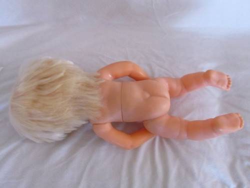 VINTAGE 1980's COLLECTABLE FIRST LOVE  DOLL IN PRETTY VINTAGE OUTFIT - 42CM TALL TWISTY BODY DOLL