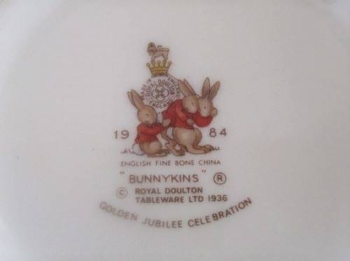 SPECIAL VINTAGE 1984 ROYAL DOULTON GOLDEN JUBILEE CELEBRATION  BUNNYKINS MUG WITH DOUBLE HANDLES