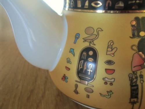 EXQUISITE FATHI MAHMOUD PATE ET EMAIL LIMOGES EGYPTIAN TEAPOT IN EXCELLENT CONDITION