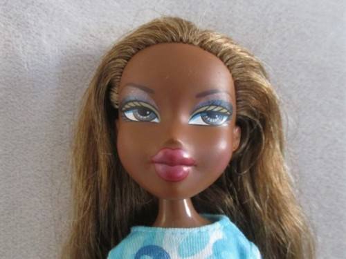 2001 MGA BRATZ DOLL NO.1