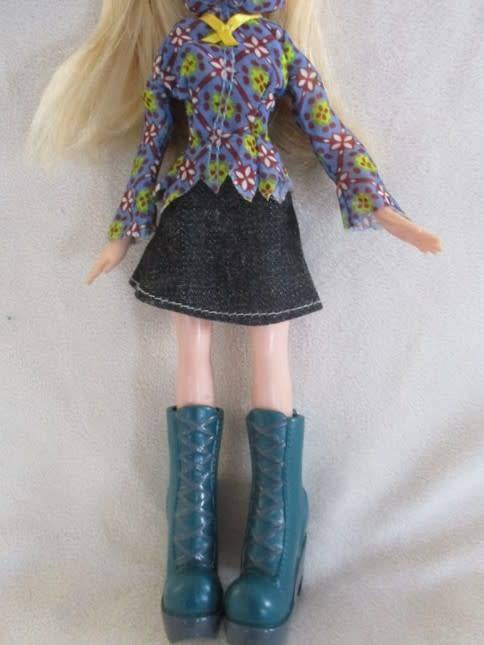 2001 MGA BRATZ DOLL