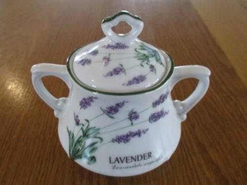 A PARTICULARLY PRETTY SMALL  WIESENTHAL, GERMANY SET FOR THAT SPECIAL MORNING CUP OF COFFEE IN BED!