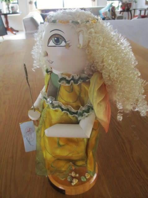 RARE! LARGE 34CM TALL STERLING & CAMILLE ARTIST SIGNED LIMITED EDITION (87/1500) WOODEN NUTCRACKER -