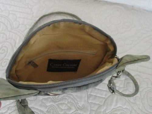 FOR THE CAT LOVER - AN AWESOME SMALL CANDY COUTURE SLING BAG