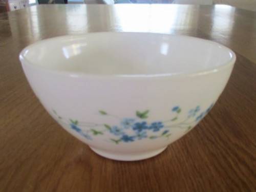 A VINTAGE ARCOPAL, FRANCE MILK GLASS BOWL -  VERONICA DESIGN