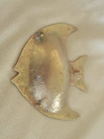 SOLID BRASS ANGEL FISH-SHAPED ASH TRAY