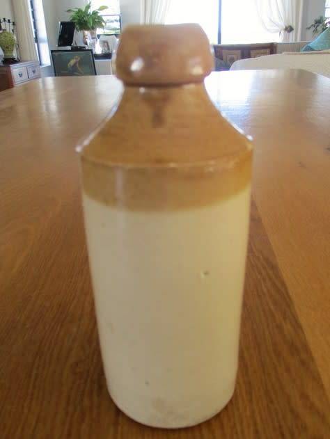 WOW!!  ANTIQUE 1800`s BUCHAN, PORTOBELLO, EDINBURGH STONEWARE GINGER BEER BOTTLE - CIRCA 1850 - 1890
