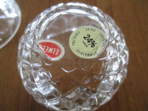 TWO PRETTY LITTLE LEAD CRYSTAL TRINKET BOXES