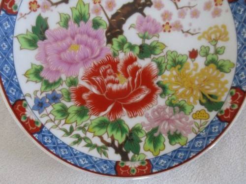 BEAUTIFUL JAPANESE IMARI PLATE - SIGNED