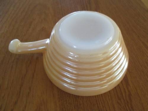 FOR ADRWEL8911 ONLY -  VINTAGE LIDDED FIRE-KING OVEN WARE DISH MADE IN THE USA
