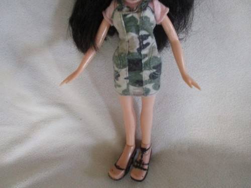 2001 MGA BRATZ DOLL