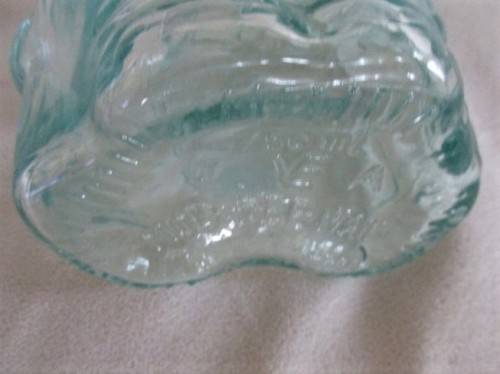 UNUSUAL VINTAGE ELEPHANT-SHAPED BOTTLE MADE IN ITALY (ELEPHANT`S TRUNK AS HANDLE)