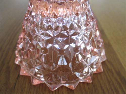 VERY UNUSUAL VINTAGE PINK DEPRESSION GLASS - BON-BON DISH AND CANDLE HOLDER IN ONE