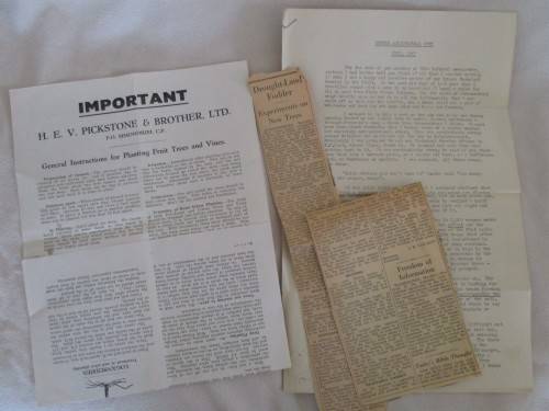 OLD UNION OF SOUTH AFRICA HANDBOOK FOR FARMERS IN SOUTH AFRICA (1937)