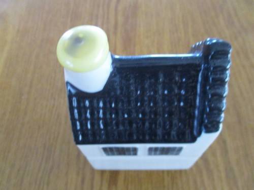 BLUE DELFTS KLM BOLS MINIATURE HOUSE NO.50 - STILL SEALED