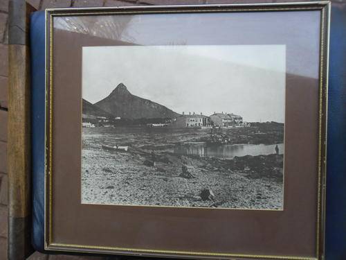 Stunning Photograph of Old Cape Town
