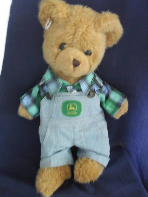 STRAIGHT OFF THE FARM - A JOHN DEERE BEAR!!