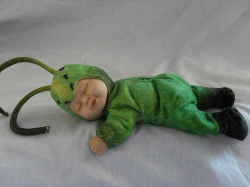 AN ANNE GEDDES BUTTERFLY THAT LOST HER WINGS!!