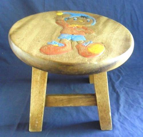 LOVELY VINTAGE  "NODDY" MILKMAID STOOL!!!
