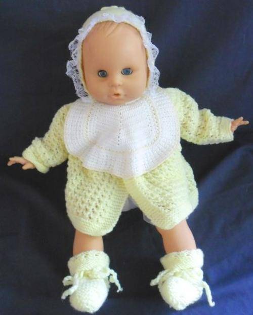 CUTE VINTAGE DOLL IN HAND KNITTED CLOTHES!!  45CM TALL!