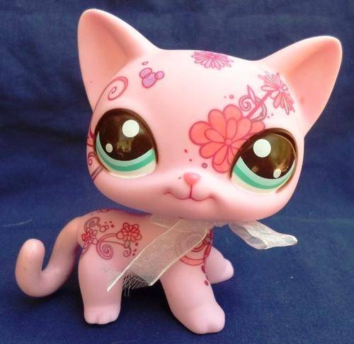 CUTE COLLECTABLE LITTLEST PET SHOP KITTY!