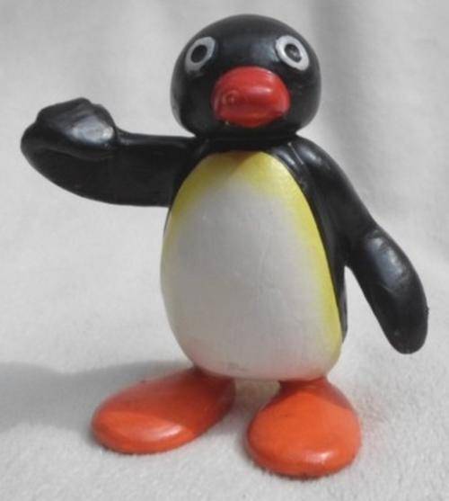 1990 BULLYLAND, GERMANY - PINGU!!