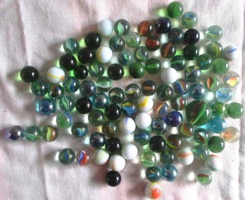 A LOT OF GLASS MARBLES - 1 X GHOEN/SHOOTER AND 96 OTHERS!!