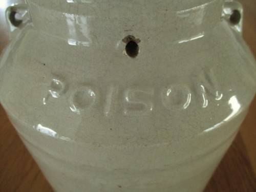 RARE FIND!!  LARGE ANTIQUE BOWKER`S POISON STONEWARE CROCK - LEAD ARSENATE