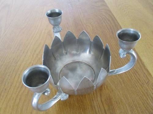 STRIKING THREE-ARMED CANDELABRA CUM VASE/BON-BON DISH