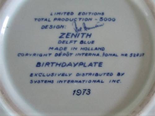 LIMITED EDITION VINTAGE 1973 ZENITH DELFT BLUE, HOLLAND BIRTHDAY PLATE - TUESDAY`S CHILD (BOY)