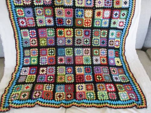 OUT OF THE ATTIC - LARGE CROCHETED WOOL BLANKET  - THE WAY GRANNY MADE THEM - GREAT CONDITION