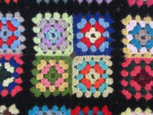 OUT OF THE ATTIC - LARGE CROCHETED WOOL BLANKET  - THE WAY GRANNY MADE THEM - GREAT CONDITION