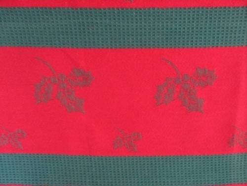 A QUALITY 100% COTTON TROY TEXTILES CLOTH FOR CHRISTMAS