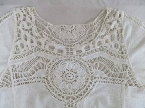 THE MOST EXQUISITE VINTAGE EMBROIDERED CHEESE CLOTH AND CROCHETED TOP  (TO FIT SIZE 38/40)