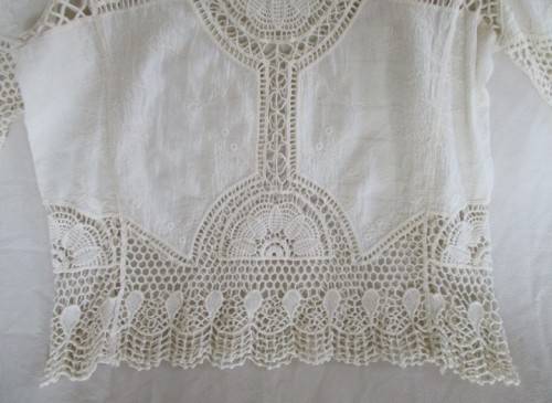 THE MOST EXQUISITE VINTAGE EMBROIDERED CHEESE CLOTH AND CROCHETED TOP  (TO FIT SIZE 38/40)