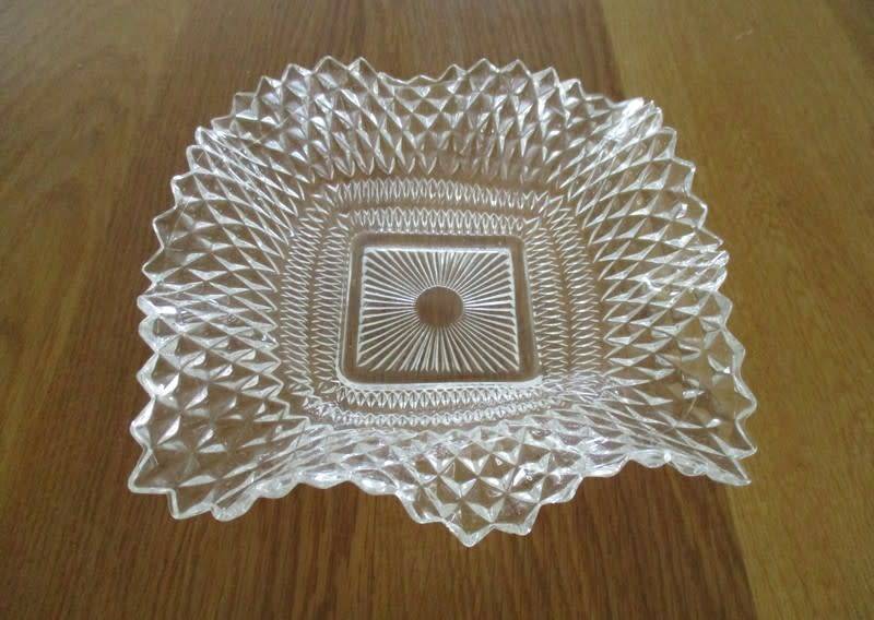 TWO REALLY PRETTY VINTAGE WAVY GLASS BON BON DISHES