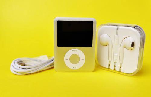 iPod Nano | 4GB