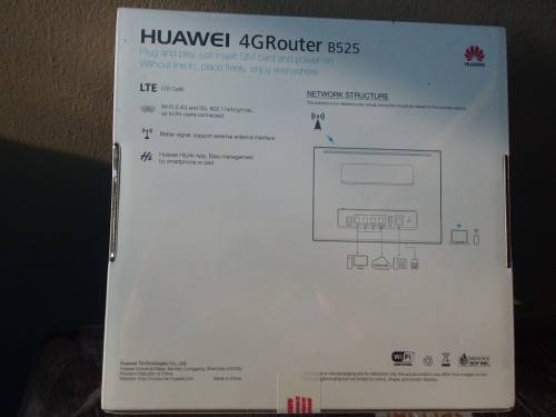 HUAWEI 4G LTE ROUTER B525 s BRAND NEW