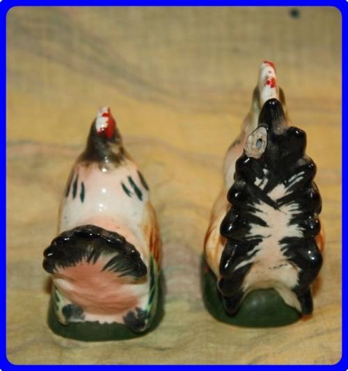 SALT AND PEPPER SET  CHICKEN AND ROOSTER MADE IN JAPAN VINTAGE