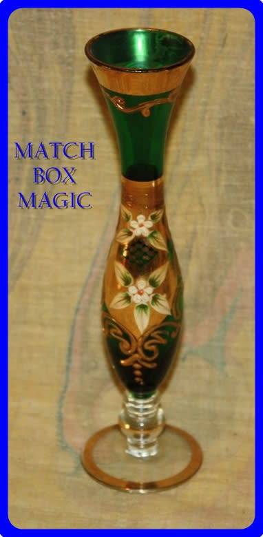 VINTAGE BOHEMIAN CZECH MOSER GLASS EMERALD GREEN VASE